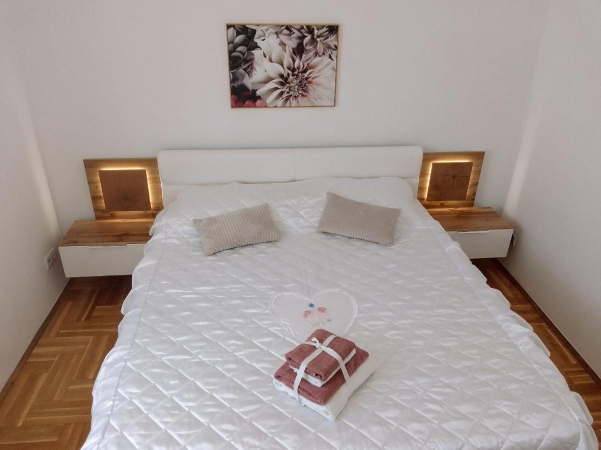 Apartment Paradise Trogir Exterior foto